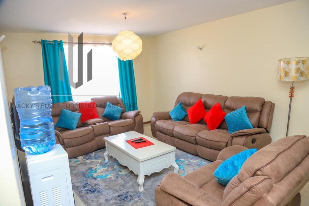 Jacky'S Milimani Suites Nakuru Zewnętrze zdjęcie